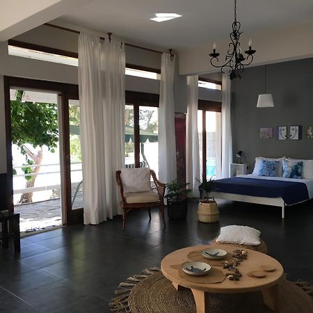 Secret Bay Apartment PalaiónTsiflíkion Екстериор снимка