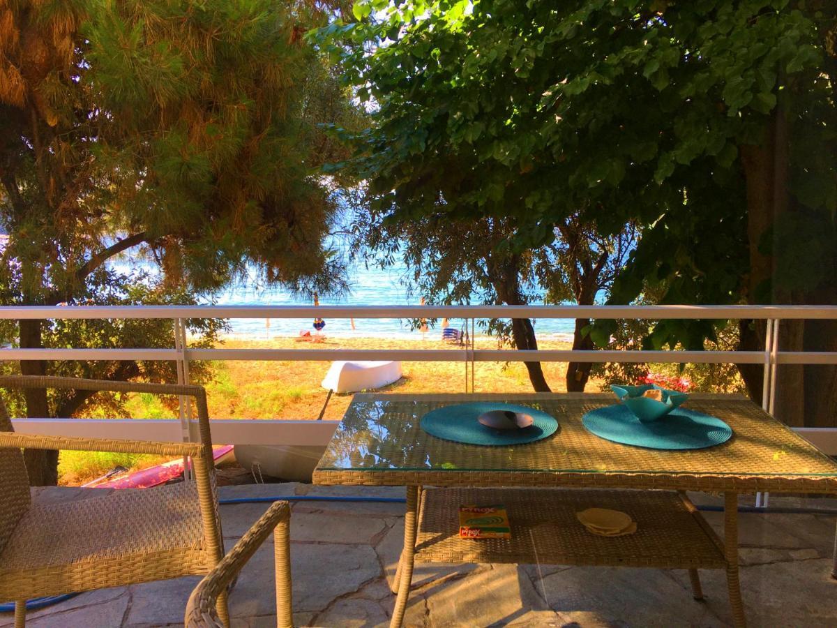 Secret Bay Apartment PalaiónTsiflíkion Екстериор снимка