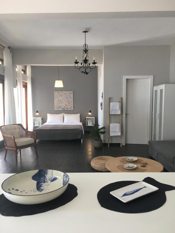 Secret Bay Apartment PalaiónTsiflíkion Екстериор снимка