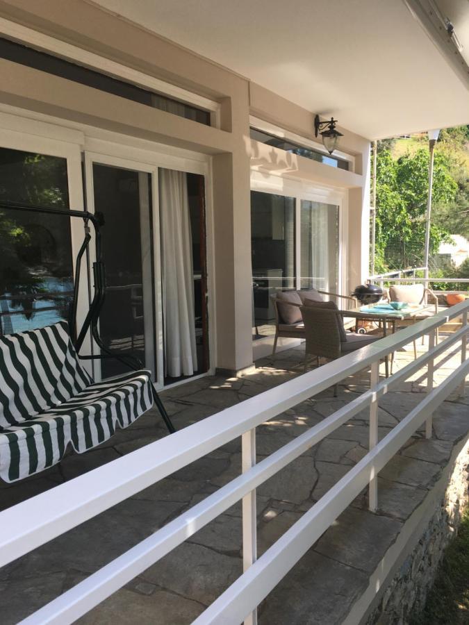 Secret Bay Apartment PalaiónTsiflíkion Екстериор снимка