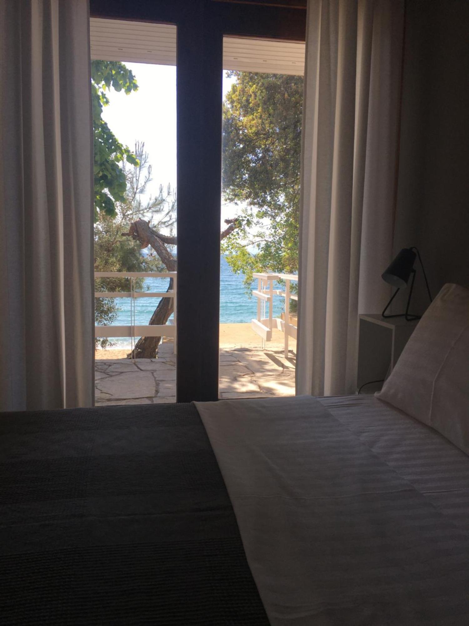 Secret Bay Apartment PalaiónTsiflíkion Екстериор снимка